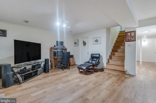 10417 Kinloch Rd, Silver Spring MD 20903-1243 exterior