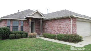 5808 Blue Ribbon Rd, Fort Worth TX  76179-7359 exterior