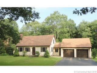 43 Van Cedarfield Rd, Colchester, CT 06415-1627