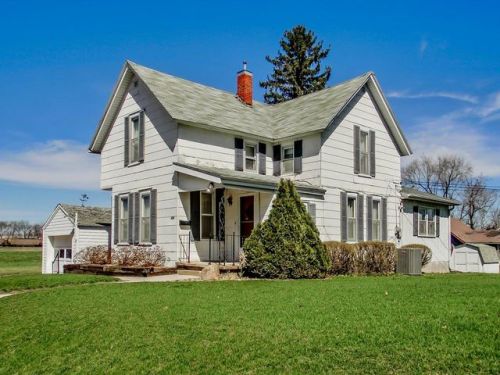 604 9th Ave, Marshalltown, IA 50158-3501