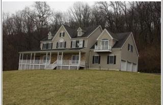 7 Johnston Dr, Bloomsbury, NJ 08804-9559