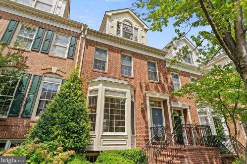 1507 22nd St, Arlington, VA 22202-1511