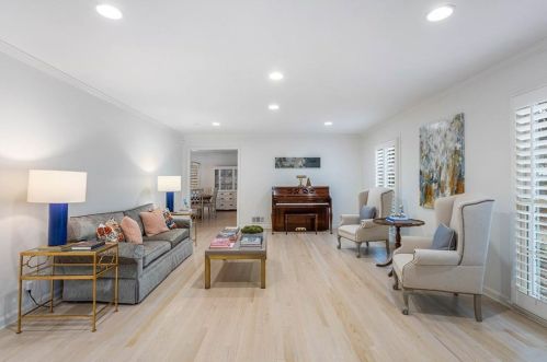 2787 Margaret Mitchell, Atlanta GA  30327-1852 exterior