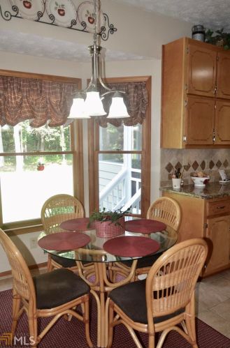 60 Brooks Dr, Stockbridge GA  30281-1855 exterior