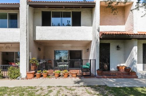 7912 Via Magdalena, Burbank, CA 91504-1303