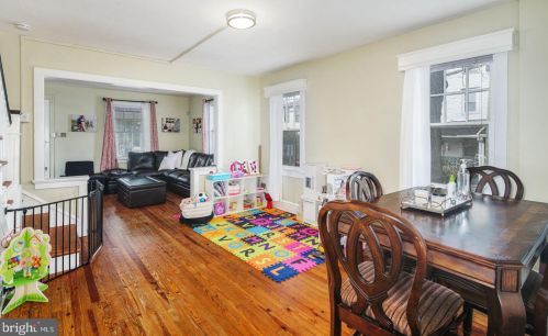 131 Colonial Ave, Haddonfield NJ 08033-1503 exterior