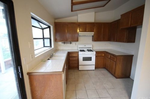 12049 Elk Blvd, Riverside, CA 92505-3912