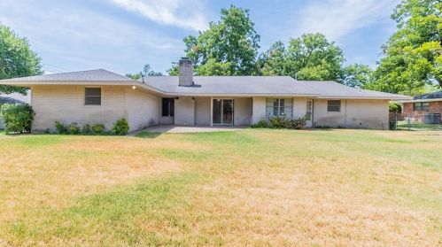 3724 Wharton Dr, Fort Worth TX 76133-2907 exterior