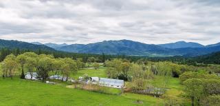 3065 Cedar Flat Rd, Williams OR  97544-9678 exterior