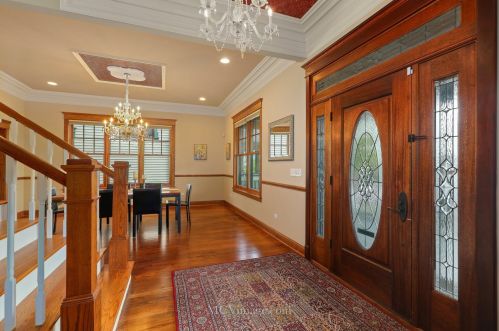 1003 Walter St, Lemont IL  60439-3920 exterior