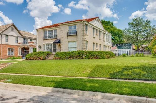 1937 Rockridge Ter, Fort Worth TX  76110-6614 exterior