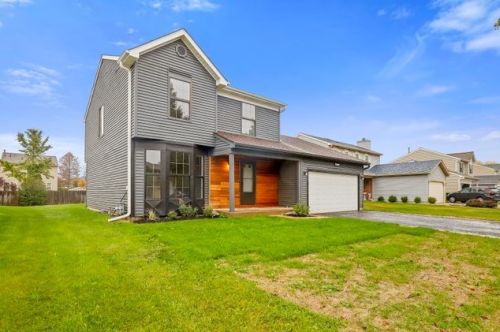 657 Cutter Ln, Elk Grove Vlg, IL 60007-6925