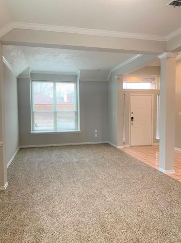 2218 Valley Creek Dr, Garland TX  75040-2844 exterior