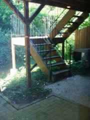 3800 Ashworth Dr, Cincinnati OH  45208-1855 exterior