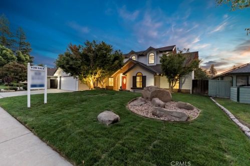 655 Teal Cir, Fresno, CA 93730-1250