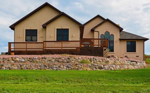 147 Cuchara St, Wahatoya, CO 81055-9797