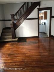 2325 Guilford Ave, Indianapolis IN  46205-4525 exterior