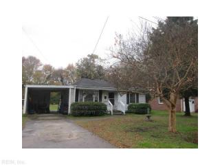 2612 Hemple St, Chesapeake, VA 23324-3027