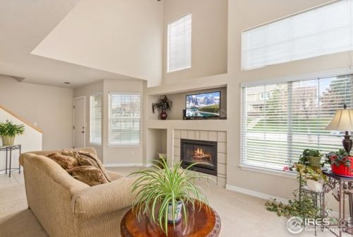 6802 Antigua Dr, Fort Collins CO  80525-6932 exterior