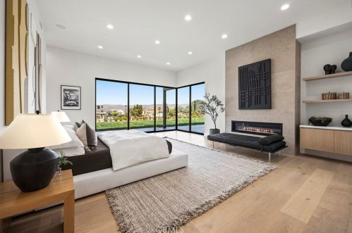 7663 Corto Rd, Anaheim CA  92808-1348 exterior