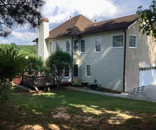 200 Highland Lake Trce, Atlanta GA  30349-3916 exterior