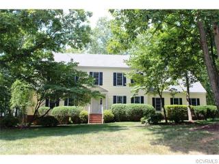 2520 Swanhurst Dr, Midlothian, VA 23113-9612