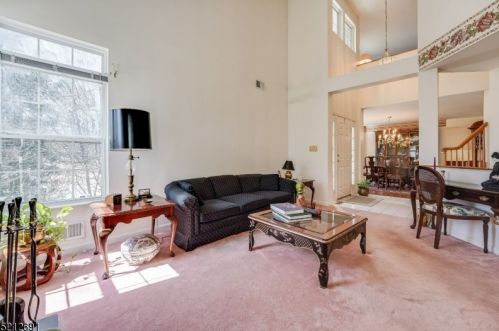 11 Sycamore Ln, Dover NJ  07869-3704 exterior