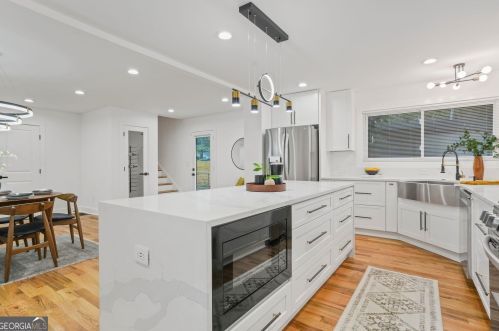 1179 Edgefield Dr, Atlanta GA  30310-3716 exterior