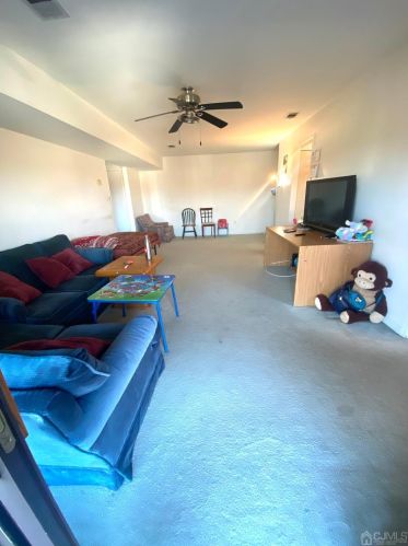1509 Raspberry Ct, Edison, NJ 08817-2763