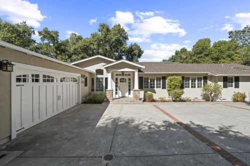 10435 Berkshire Dr, Los Altos, CA 94024-6543