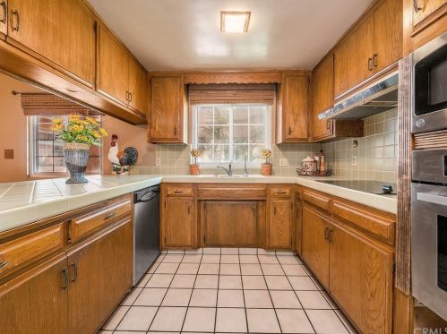 8354 Coleman St, Riverside CA  92504-3119 exterior