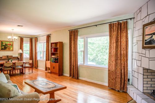 47 Lambert Johnson Dr, Tinton Falls, NJ 07712-3749