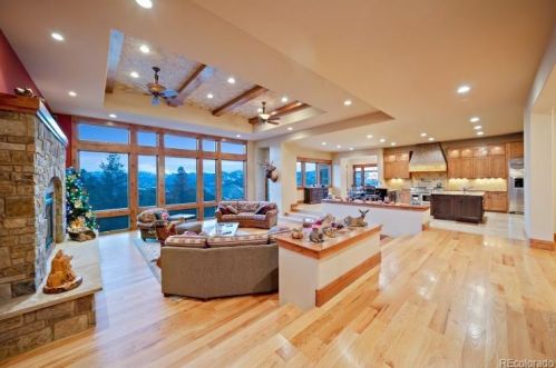 29155 Smt Rnch Dr, Lakewood CO 80401 exterior