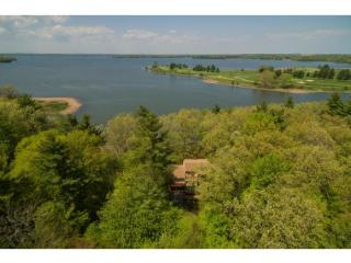 18 Bay Shore Dr, Greenland, NH 03840-2205