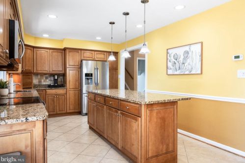 12517 Summerwood Dr, Silver Spring MD 20904-1746 exterior