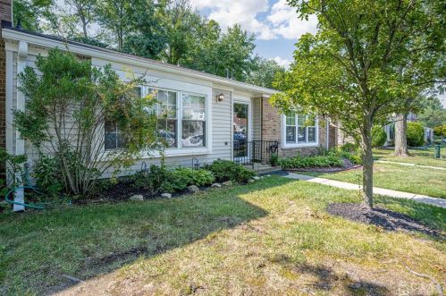 233 Chaucer Ct, Old Bridge, NJ 08857-3245