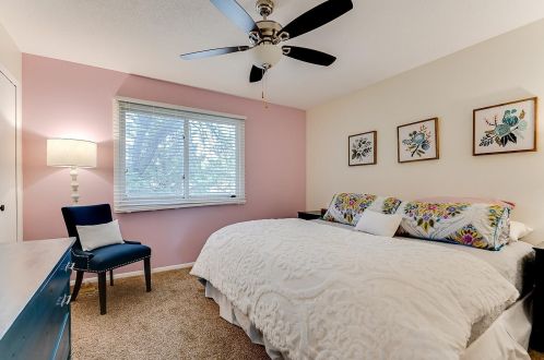 1810 Evergreen Ct, Saint Paul MN  55125-2301 exterior
