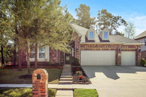 4850 Bayou St John, Conroe, TX 77304-4990