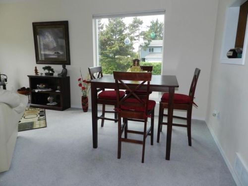 76 33rd Pl, Newport, OR 97365-1634