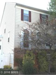 20369 Charter Oak Dr, Ashburn, VA 20147-3643