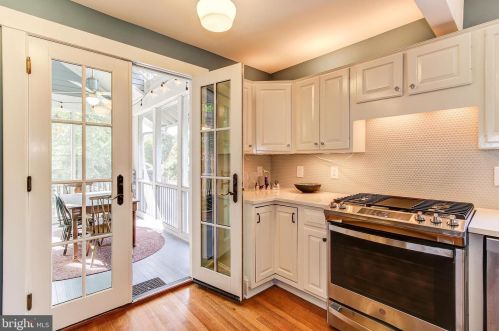 501 Ethan Allen Ave, Silver Spring MD 20912-5400 exterior