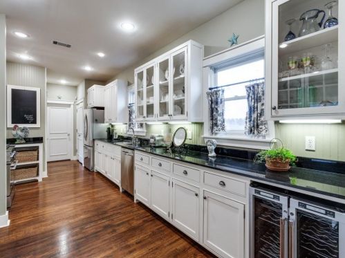 3701 Crestline Rd, Fort Worth TX  76107-3333 exterior