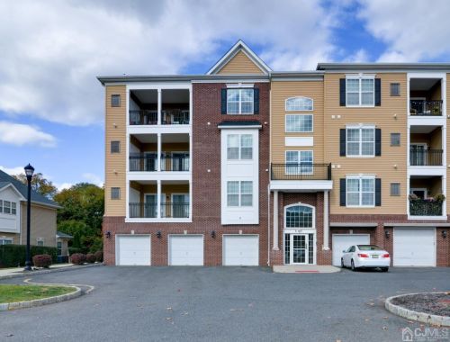 843 Liberty Ct, Piscataway NJ  08854-7209 exterior