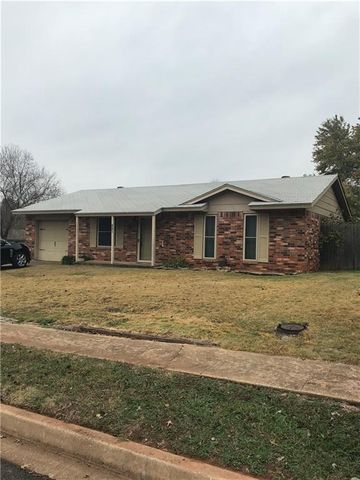 501 Willis St, Noble, OK 73068-8213
