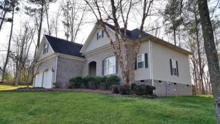 1043 Haven Dr, Dalton, GA 30721-1750