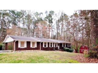 2930 Walker Dr, Marietta, GA 30062-1527