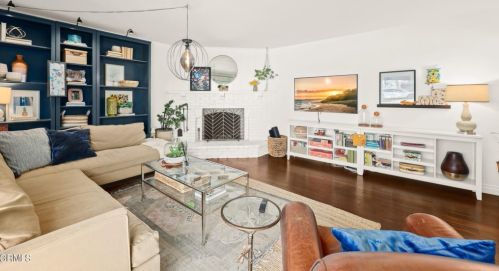 2358 Caracas St, Glendale CA  91214-3003 exterior