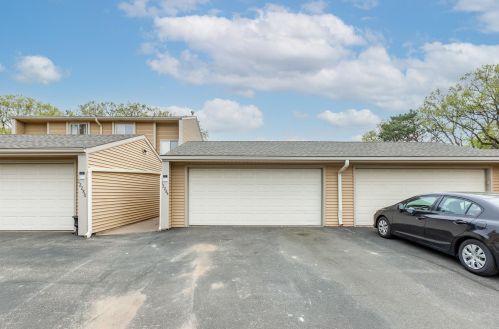 12284 Drake St, Minneapolis, MN 55448-2021