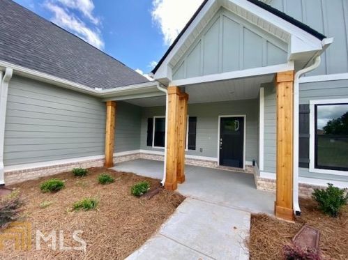 1100 Bruce Jackson Rd, Newnan, GA 30263-4921