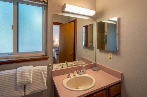 15139 Northwoods Blvd, Truckee CA  96161-7112 exterior